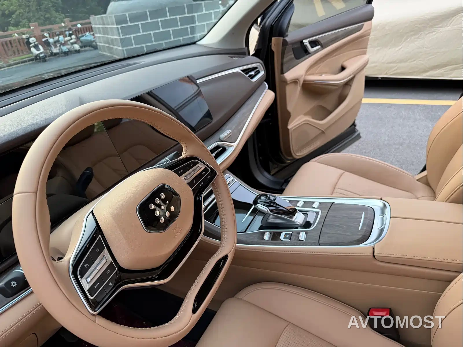 Landian E5 2024 Glory Edition 100KM Premium Type 7-Seater — фото 11