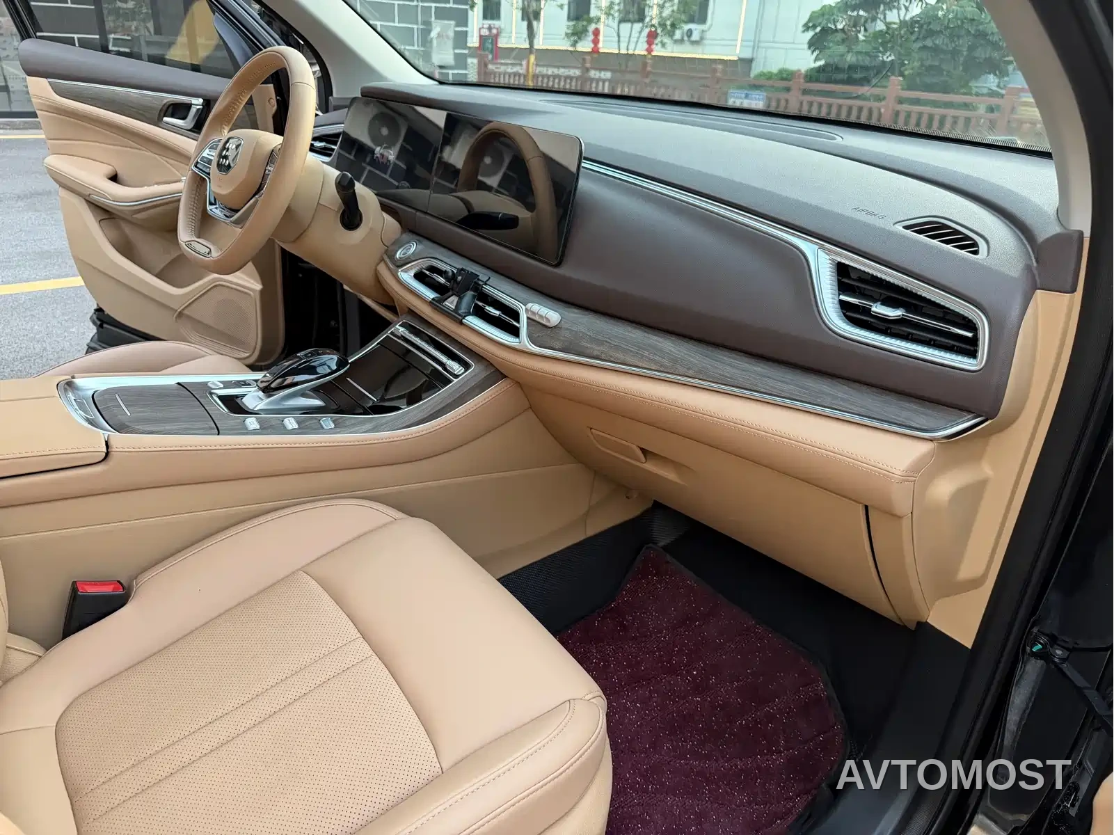 Landian E5 2024 Glory Edition 100KM Premium Type 7-Seater — фото 17
