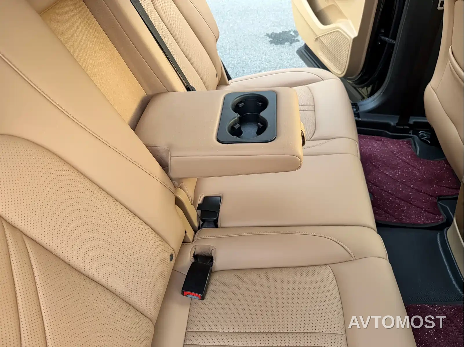 Landian E5 2024 Glory Edition 100KM Premium Type 7-Seater — фото 18