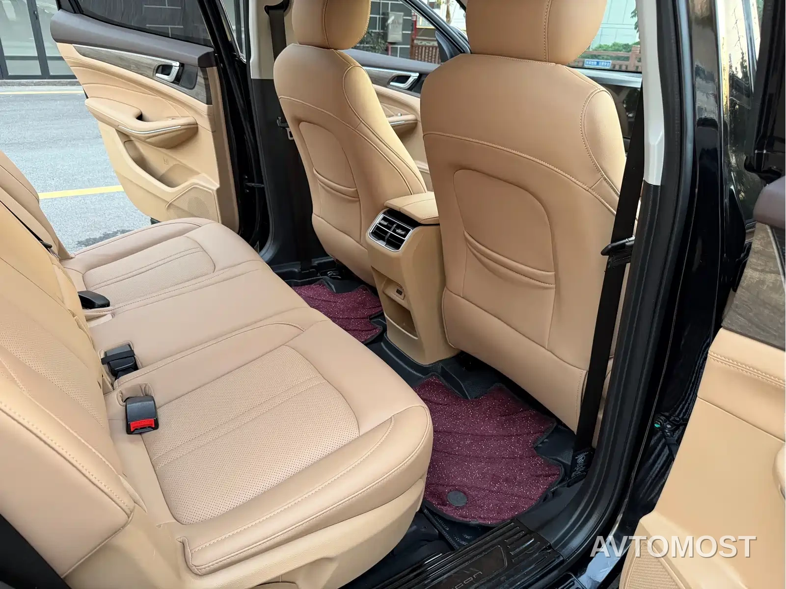 Landian E5 2024 Glory Edition 100KM Premium Type 7-Seater — фото 21