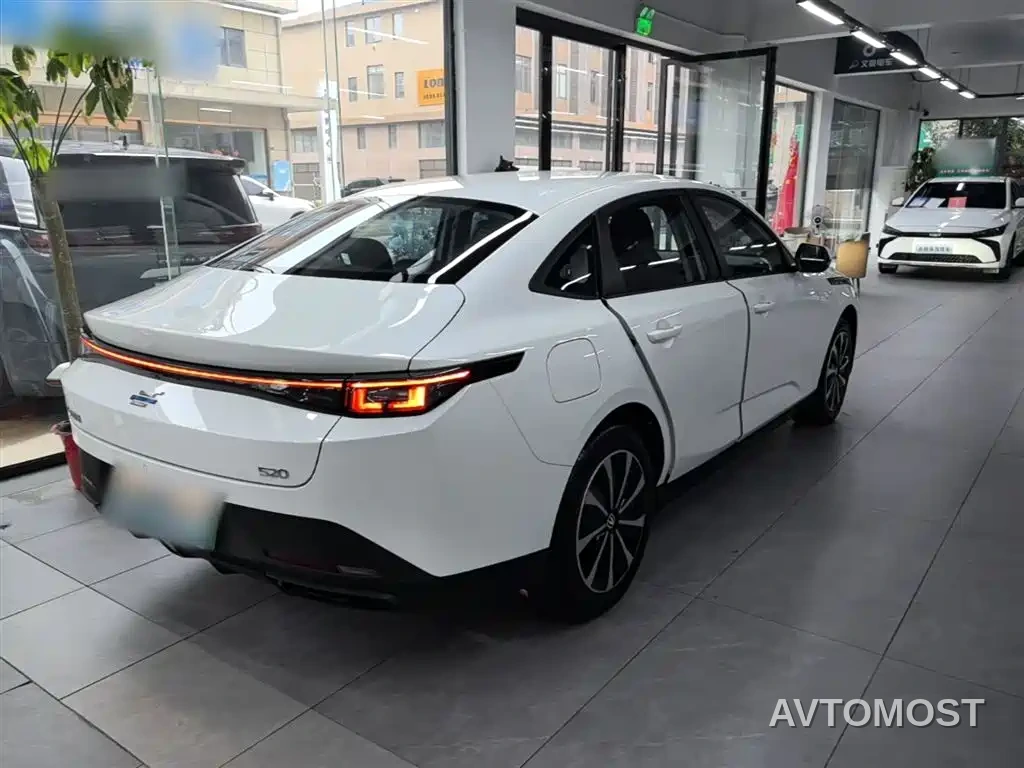 Changan Oushang 520 2025 Standard Edition — фото 5