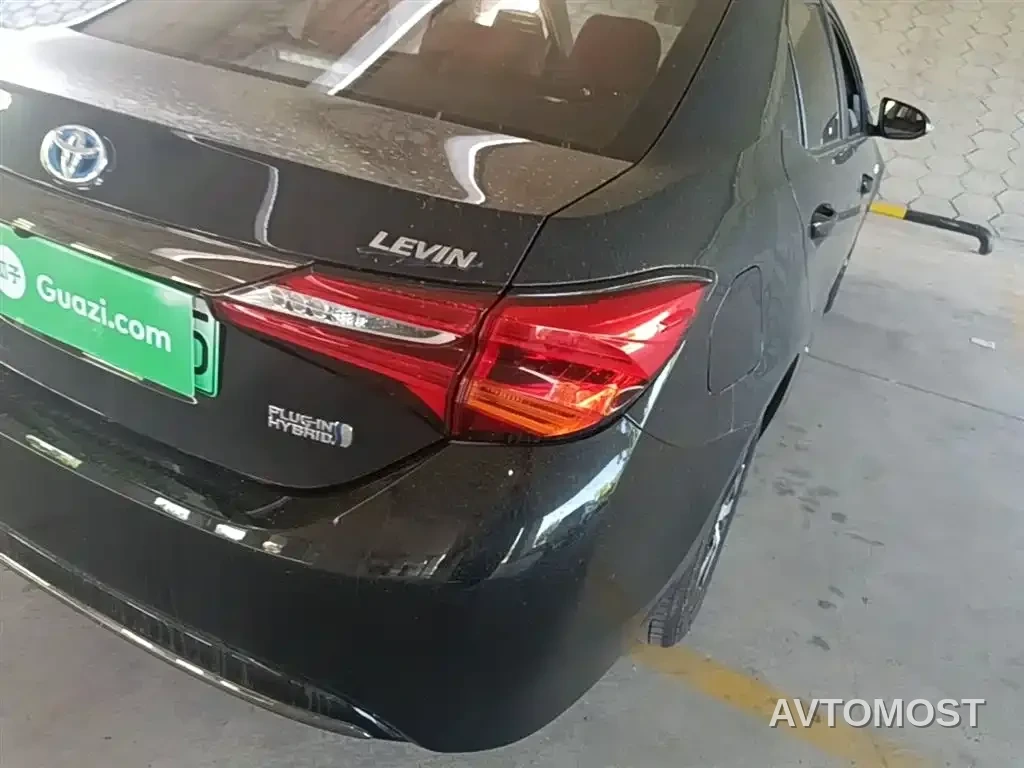 Toyota Levin Twin Engine E+ 2019 1.8PH GS E-CVT Elite Edition — фото 8