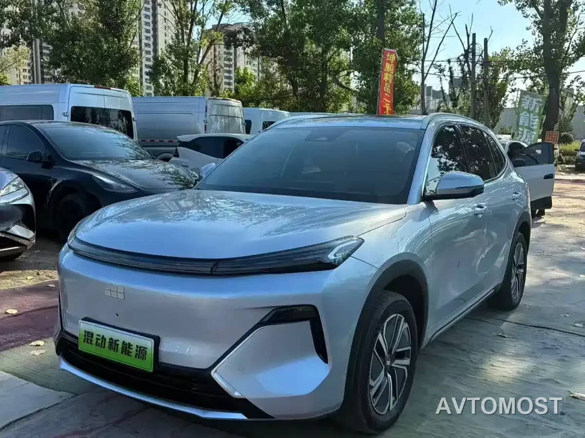 Geely Galaxy Starship 7 EM-i 2025 Model 120km Explorer+ Edition — фото 1