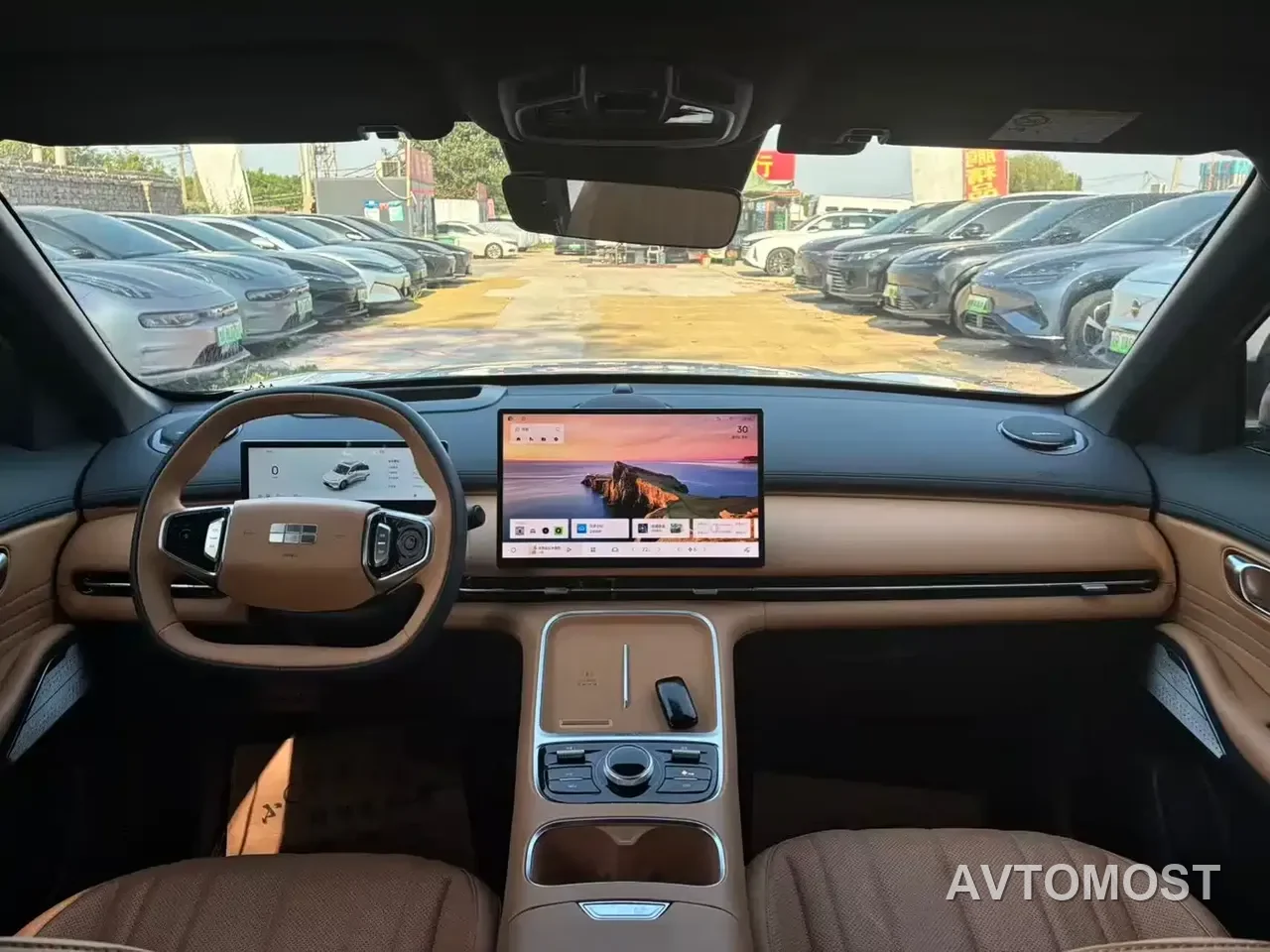 Geely Galaxy Starship 7 EM-i 2025 Model 120km Explorer+ Edition — фото 9
