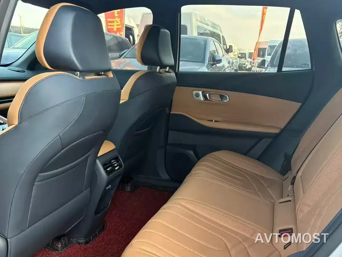 Geely Galaxy Starship 7 EM-i 2025 Model 120km Explorer+ Edition — фото 5