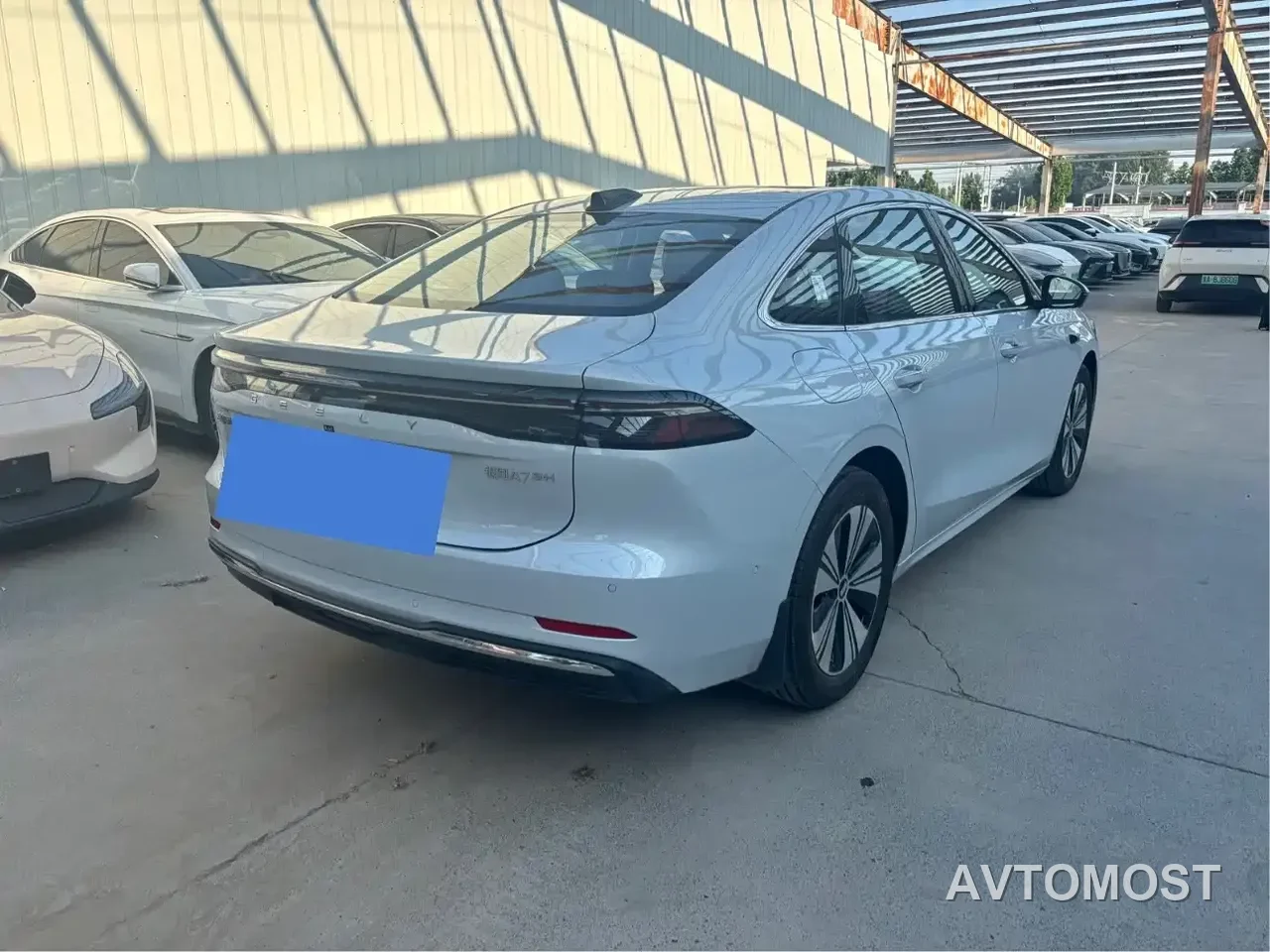 Geely Galaxy A7 2025 EM-i 150km Explorer+ Edition — фото 7
