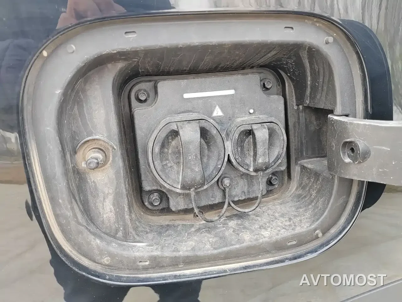 Chery Fengyun T8 2025 Model 1.5T 130km Comfort 7-Seater — фото 4