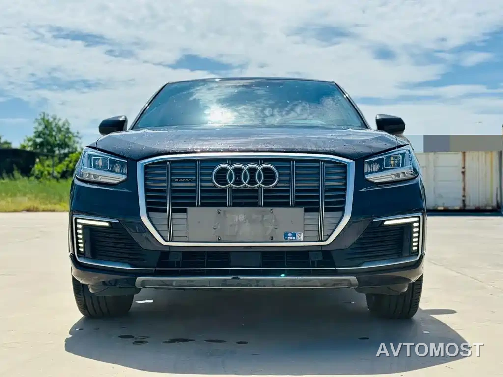 Audi Q2L e-tron 2019 Q2L e-tron Pure Electric Smart Enjoyment — фото 2