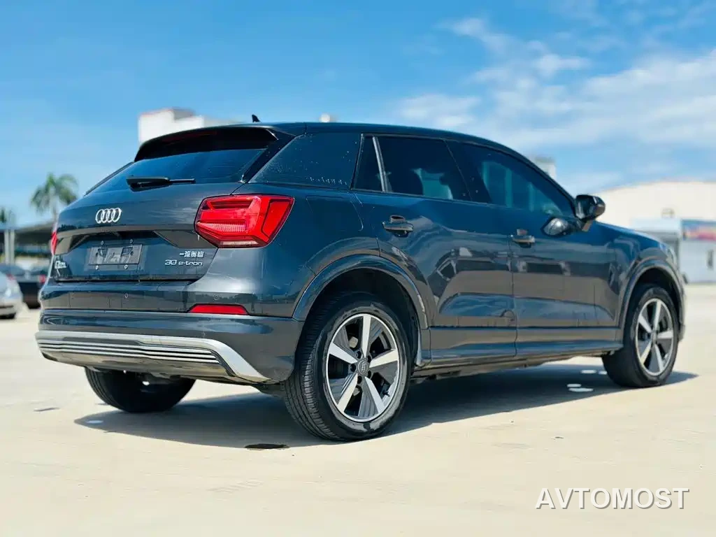 Audi Q2L e-tron 2019 Q2L e-tron Pure Electric Smart Enjoyment — фото 7