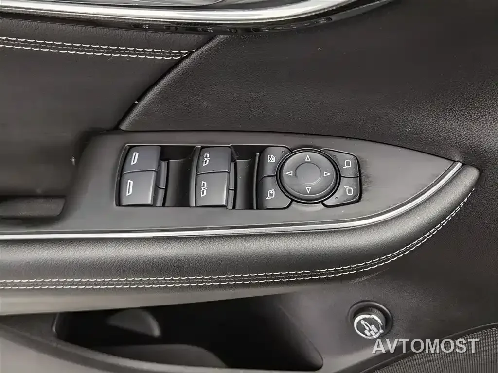 Buick Envision Plus 2023 Enclave Plus 652T 5-Seater Luxury — фото 8