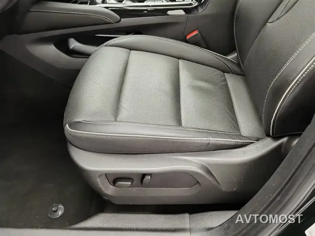Buick Envision Plus 2023 Enclave Plus 652T 5-Seater Luxury — фото 16