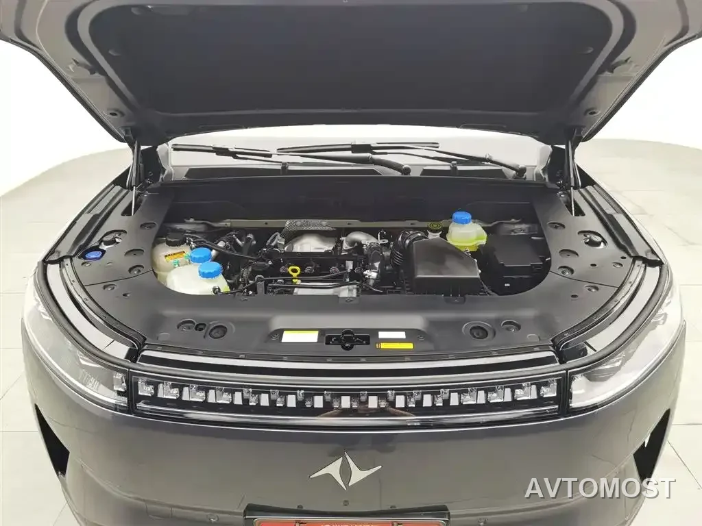 Dongfeng Yipai eπ008 2026 6-seater EREV Family Joy Edition — фото 6
