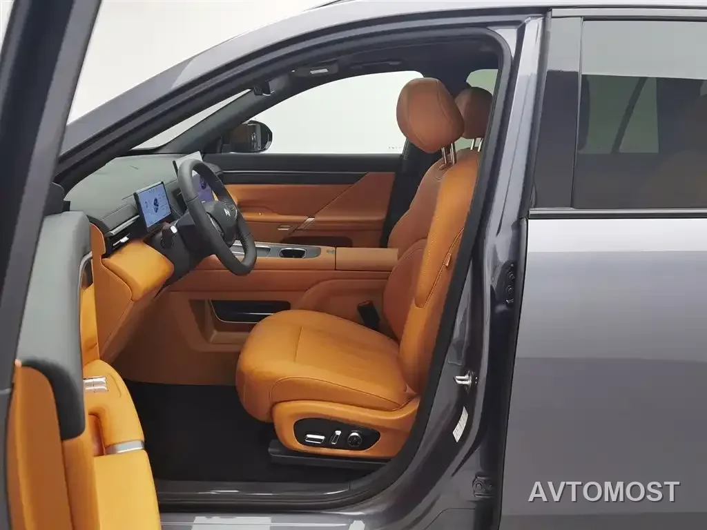 Dongfeng Yipai eπ008 2026 6-seater EREV Family Joy Edition — фото 9