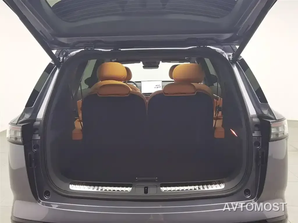 Dongfeng Yipai eπ008 2026 6-seater EREV Family Joy Edition — фото 12