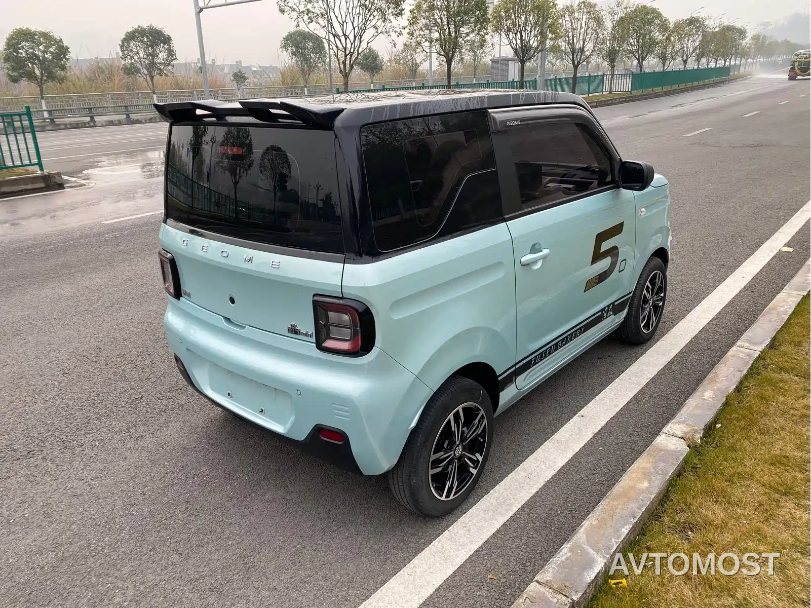 Geely Galaxy Panda 2023 Panda Mini 200km Lively Bear — фото 10