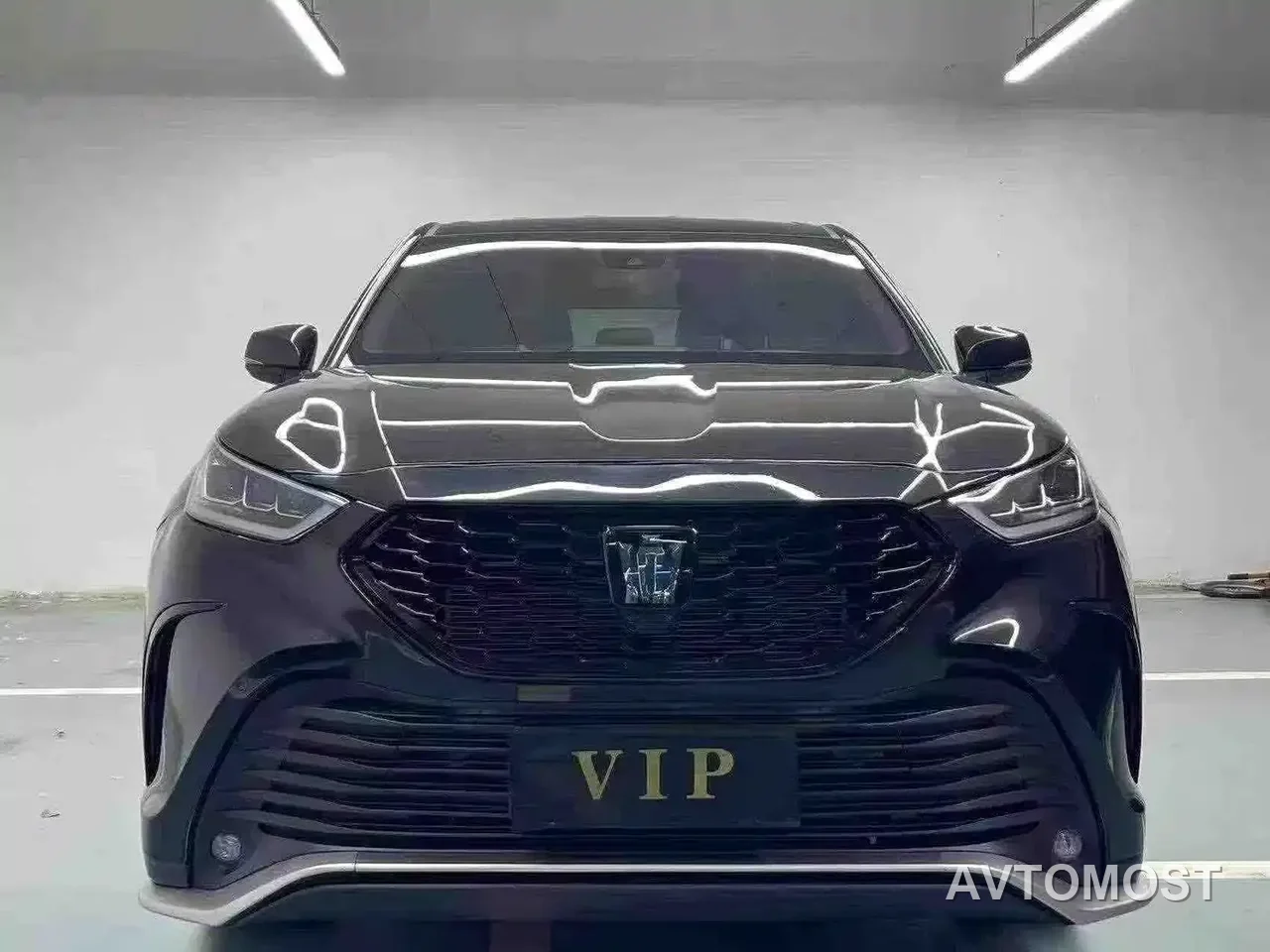 Toyota Crown Kluger 2023 2.5L HEV AWD Elite Edition — фото 2