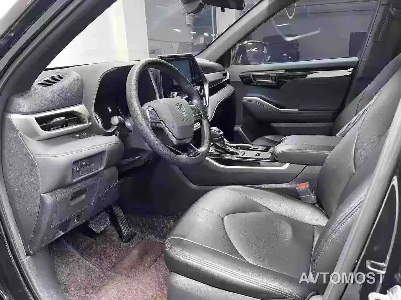 Toyota Crown Kluger 2023 2.5L HEV AWD Elite Edition — фото 6