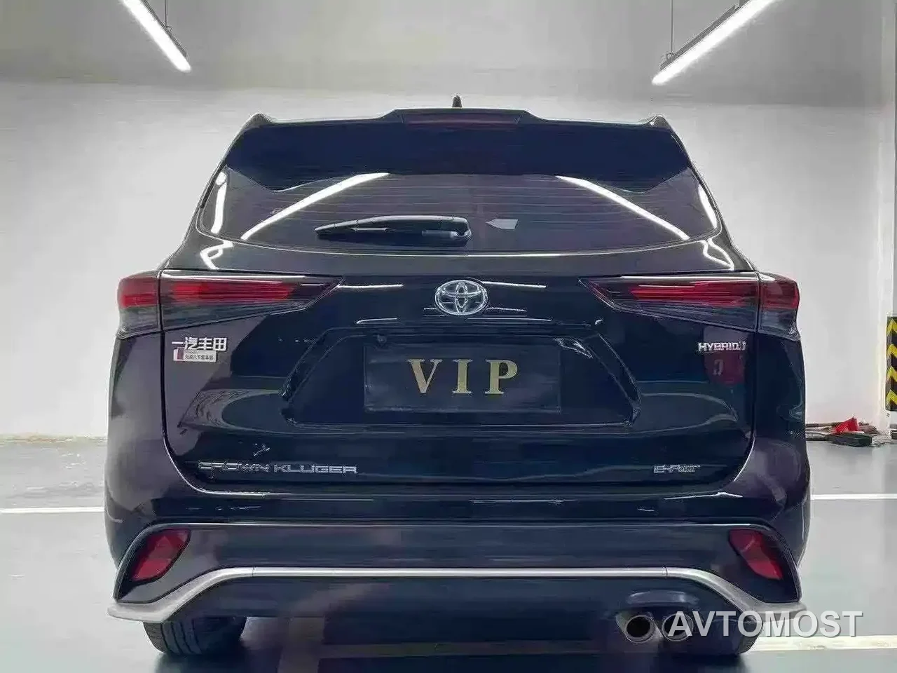 Toyota Crown Kluger 2023 2.5L HEV AWD Elite Edition — фото 11