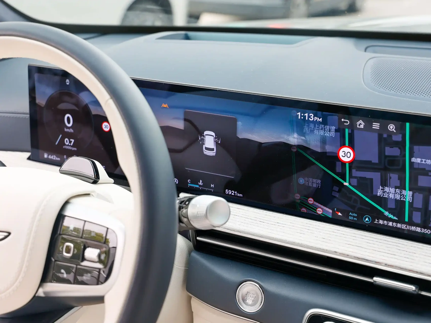 Genesis GV80 2024 2.5T AWD Flagship 5-Seater — фото 4