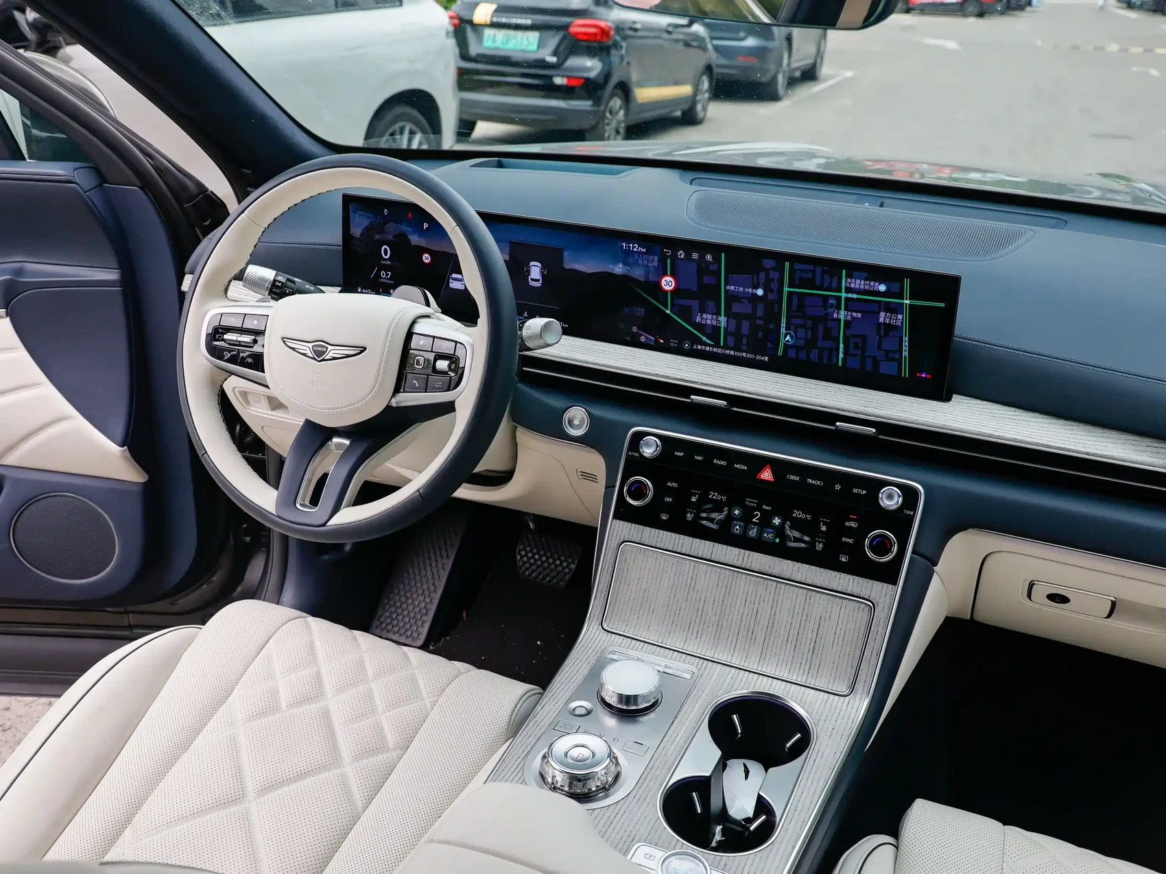 Genesis GV80 2024 2.5T AWD Flagship 5-Seater — фото 6