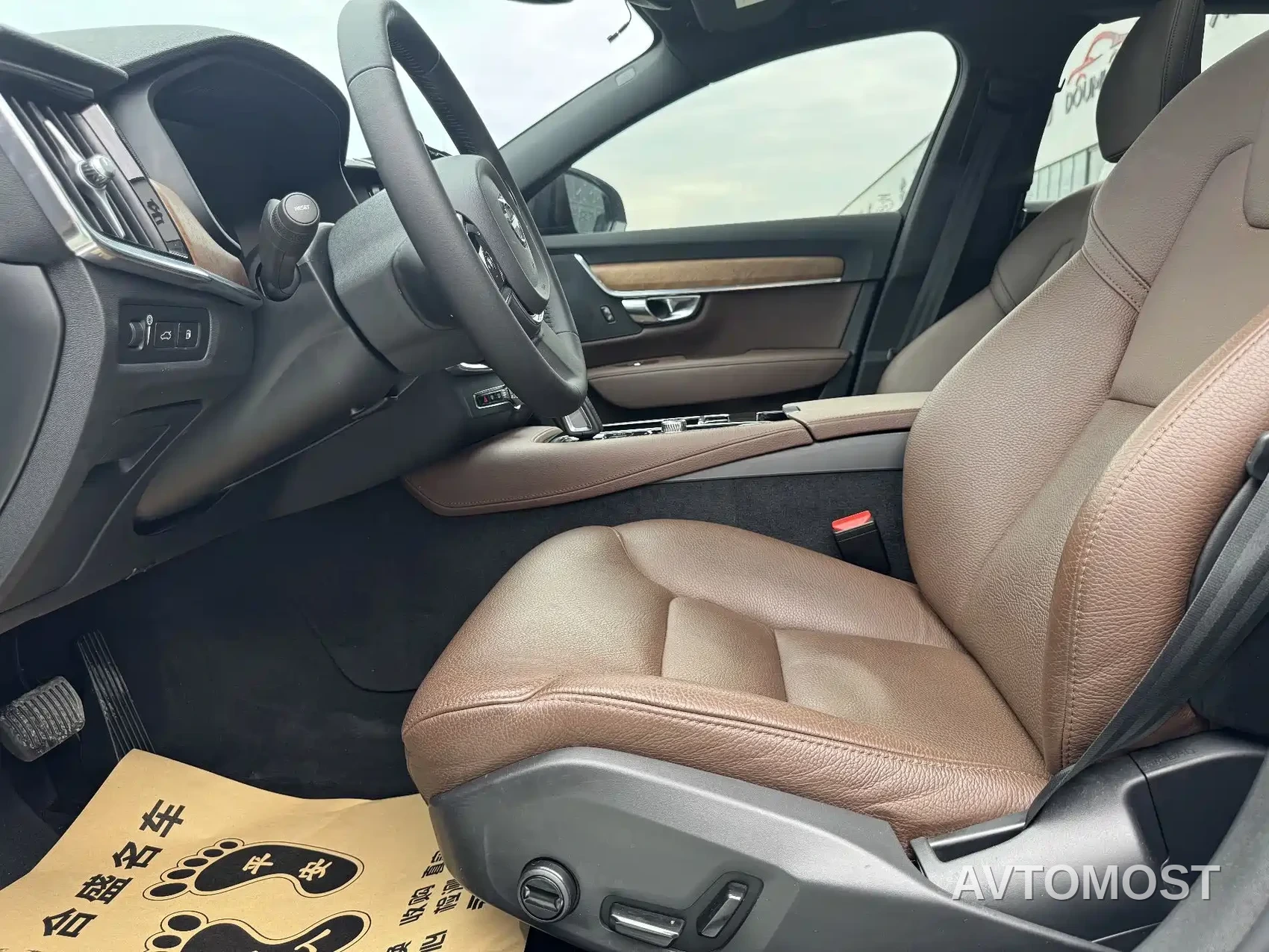 Volvo S90 Plug-in Hybrid 2021 T8 E-Drive Hybrid Zhiyi Luxury Edition — фото 5