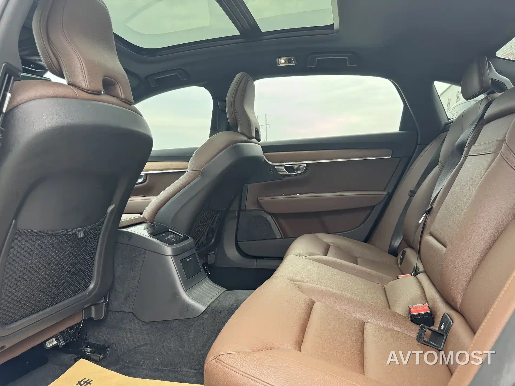 Volvo S90 Plug-in Hybrid 2021 T8 E-Drive Hybrid Zhiyi Luxury Edition — фото 6