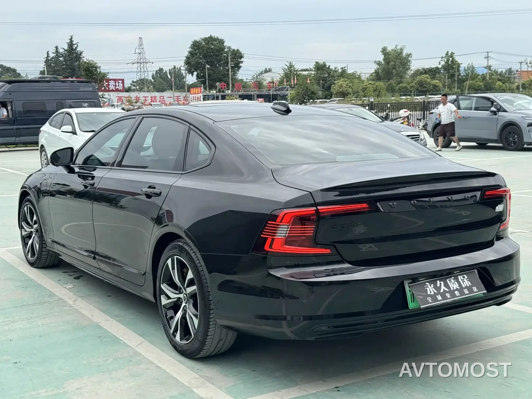 Volvo S90 Plug-in Hybrid 2021 T8 E-Drive Hybrid Zhiyi Luxury Edition — фото 20
