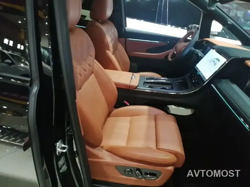 GAC Trumpchi Xiangwang M8 2026 Model Grandmaster Base Version — фото 24