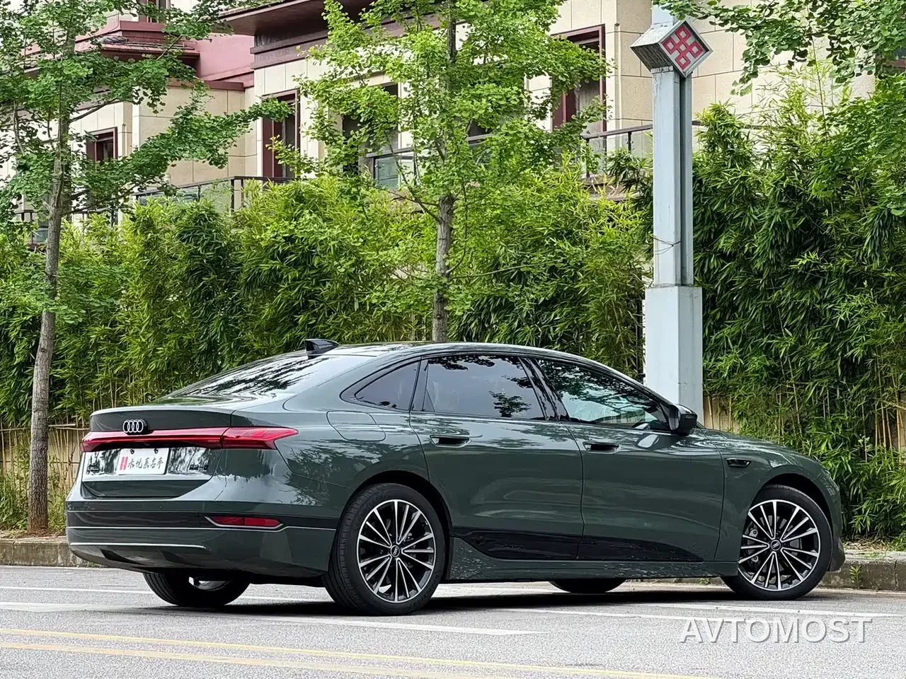 Audi A6L e-tron 2026 Model Pioneer Edition — фото 12