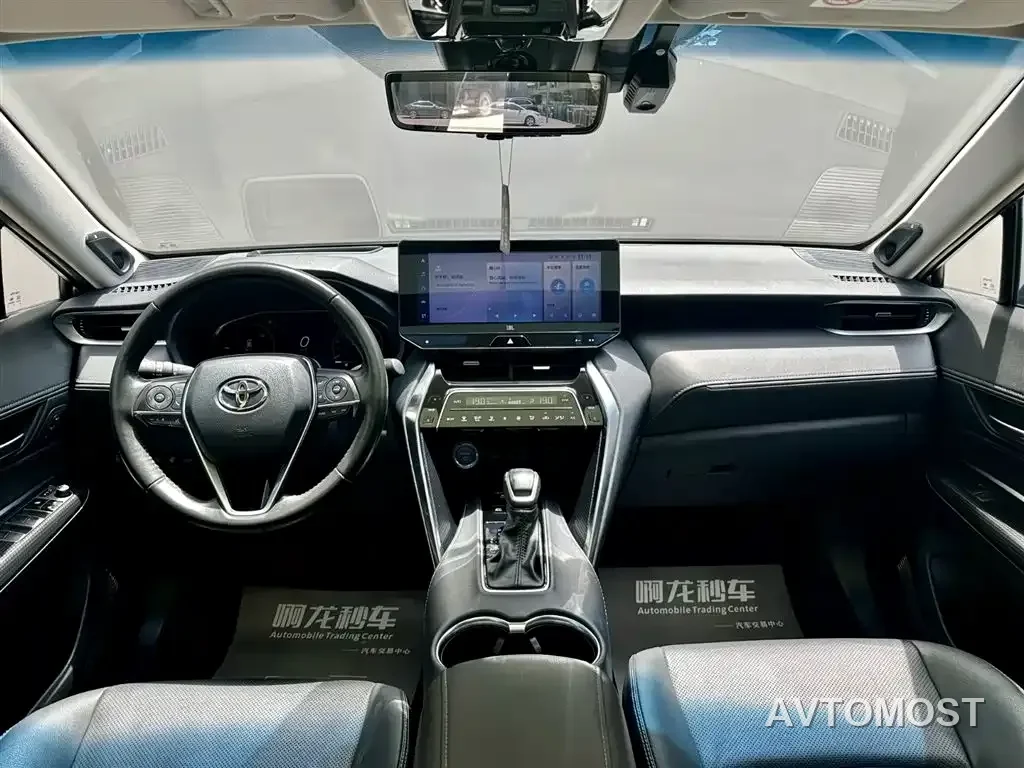Toyota Venza 2022 Dual Engine 2.5L CVT 4WD Supreme — фото 4