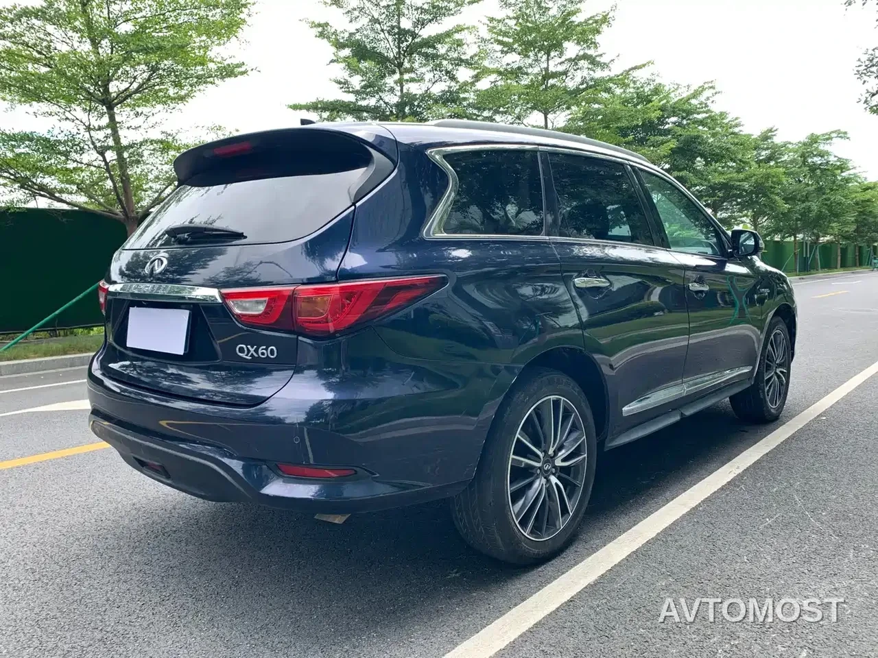 Infiniti QX60 (Import) 2020 2.5 S/C Hybrid 2WD Excellence Edition — фото 4
