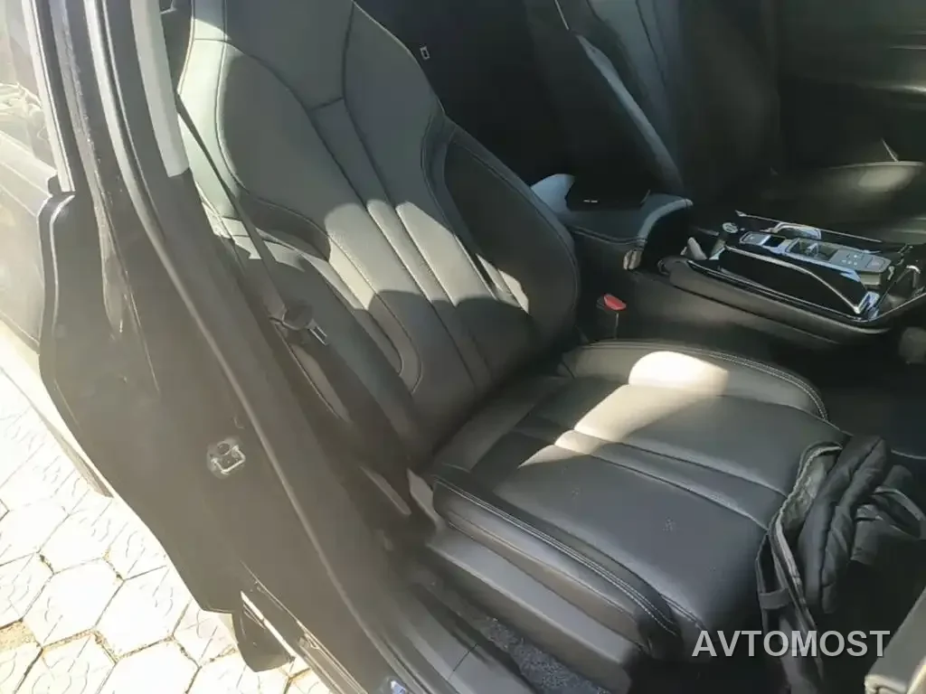 Dongfeng Aeolus Haohan 2023 DH-i 1.5T Luxury Edition — фото 21