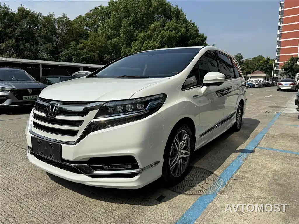 Honda Elysion 2019 2.0L Hybrid Luxury Edition — фото 1