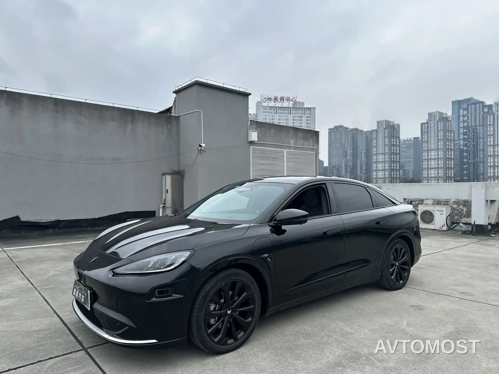 Arcfox Alpha S 2022 HI Version Advanced Edition — фото 10