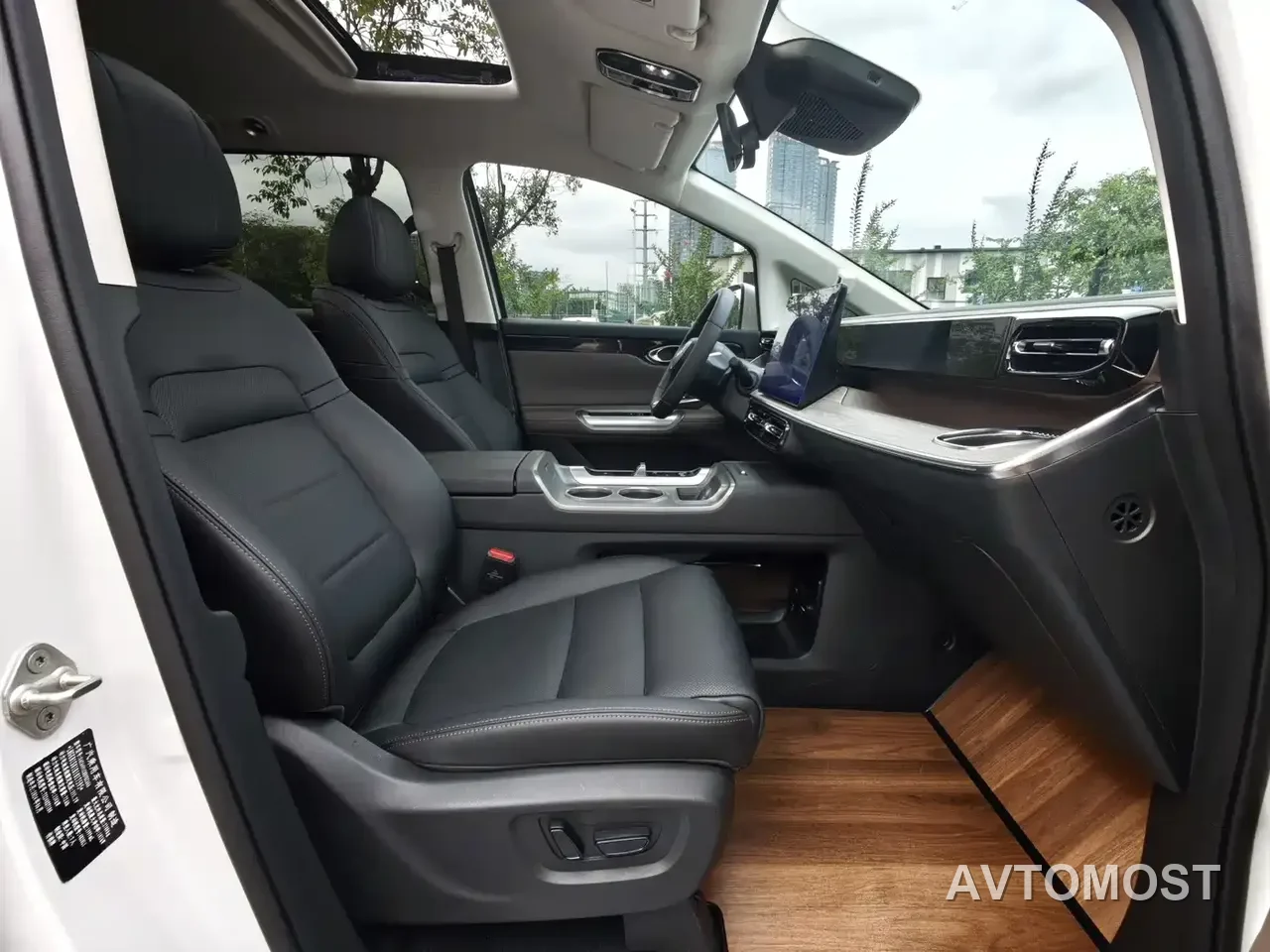 GAC Trumpchi E8 NEV 2024 Model 150km MAX — фото 15