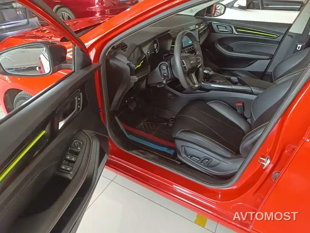 Roewe i5 2021 1.5T GT DCT Sonic Speed Edition — фото 16