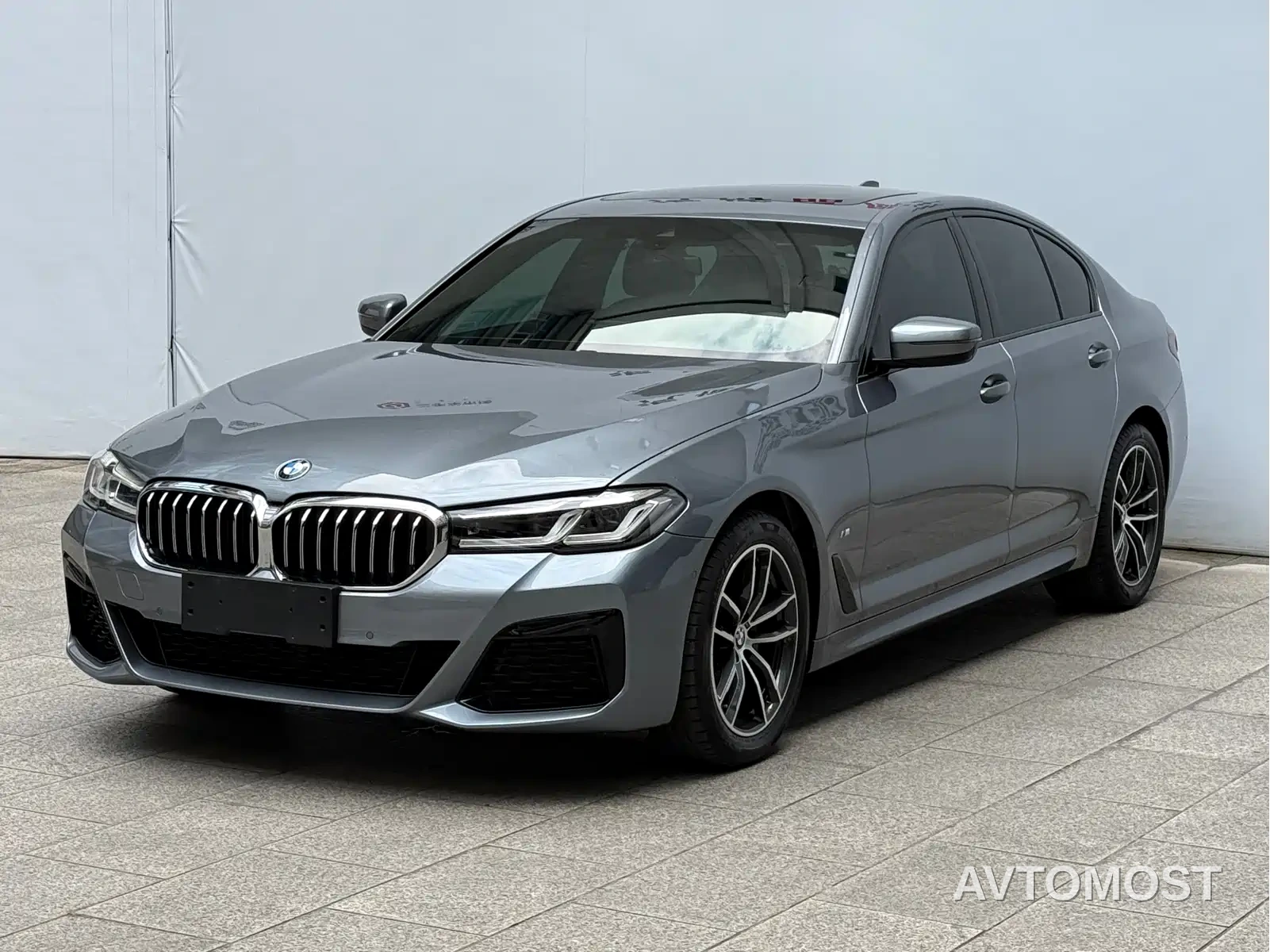 BMW 5 Series (Import) 2022 Facelift 525i M Sport Package — фото 1