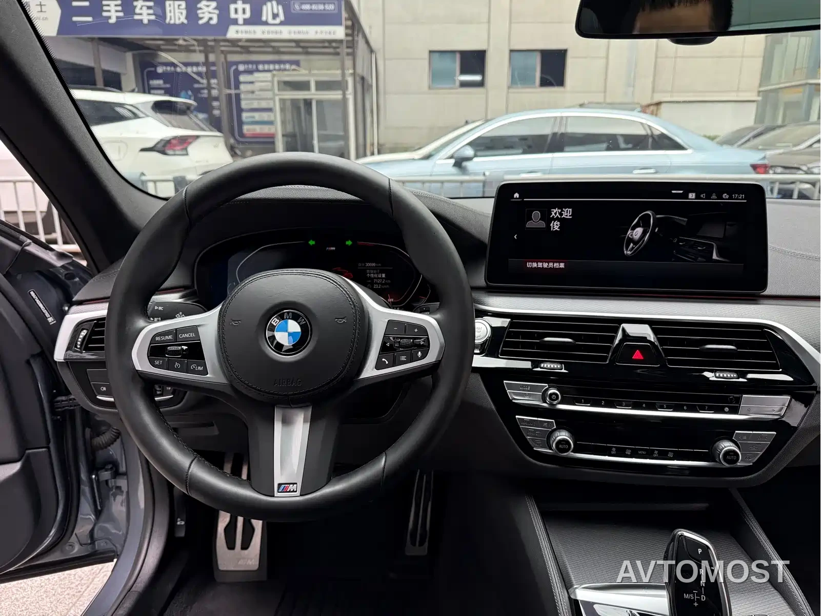 BMW 5 Series (Import) 2022 Facelift 525i M Sport Package — фото 14