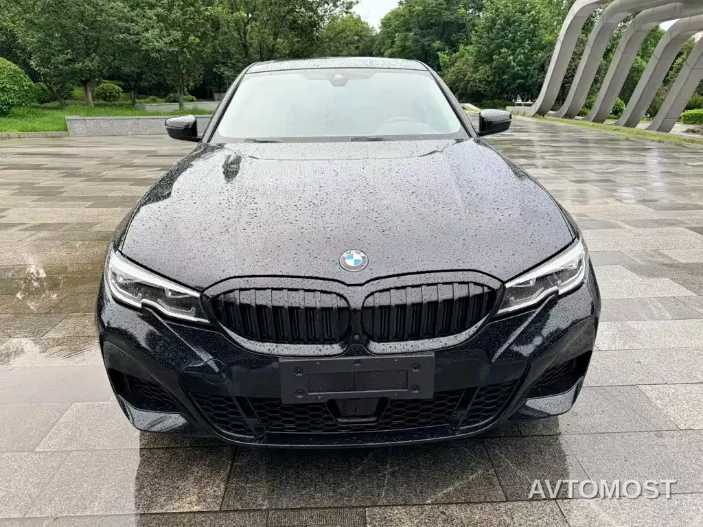 BMW 3 Series 2022 Facelift 330Li xDrive M Sport Shadow Edition — фото 3