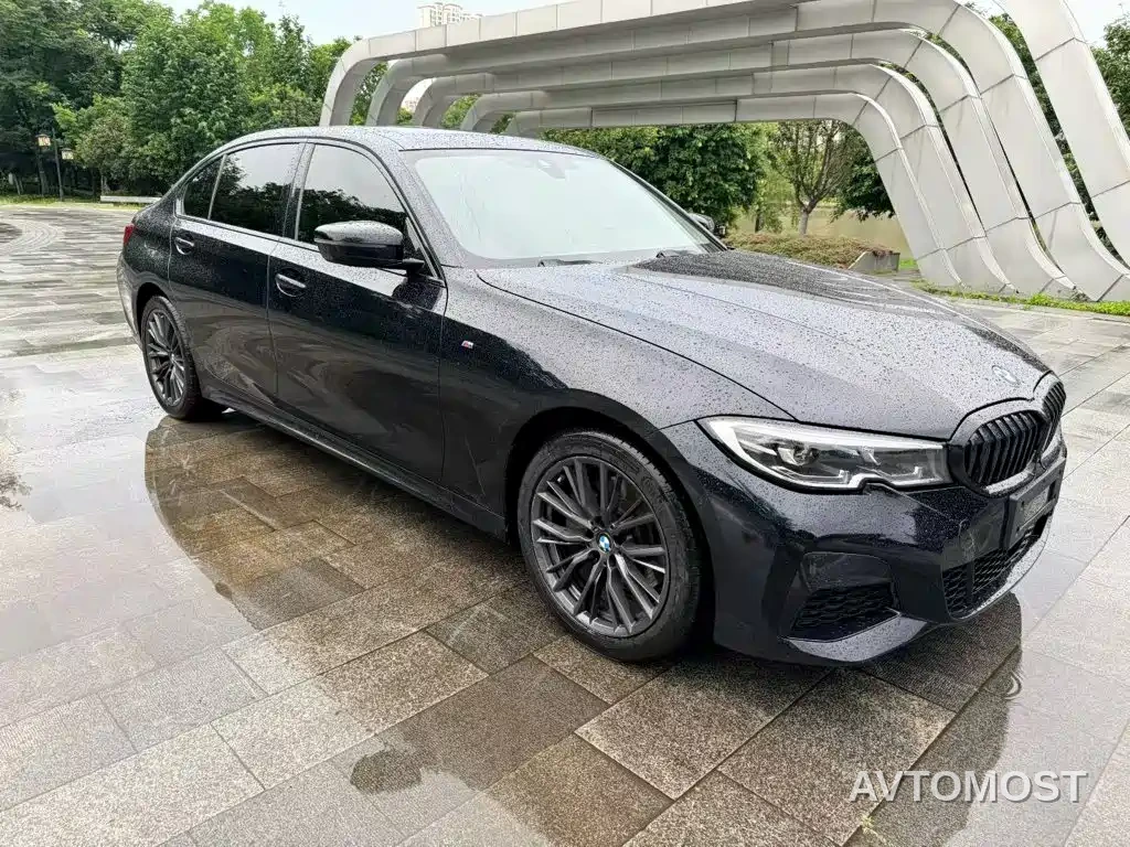 BMW 3 Series 2022 Facelift 330Li xDrive M Sport Shadow Edition — фото 4