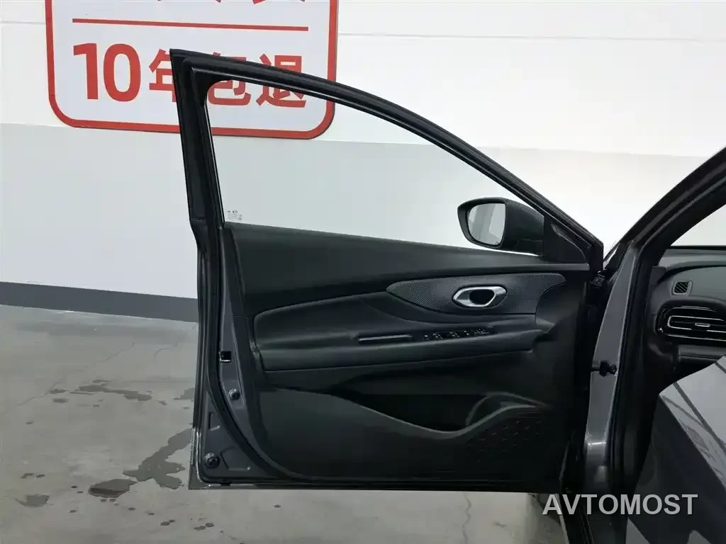 GAC Trumpchi Emkoo 2023 Shadow Leopard H High-Efficiency Hybrid — фото 7