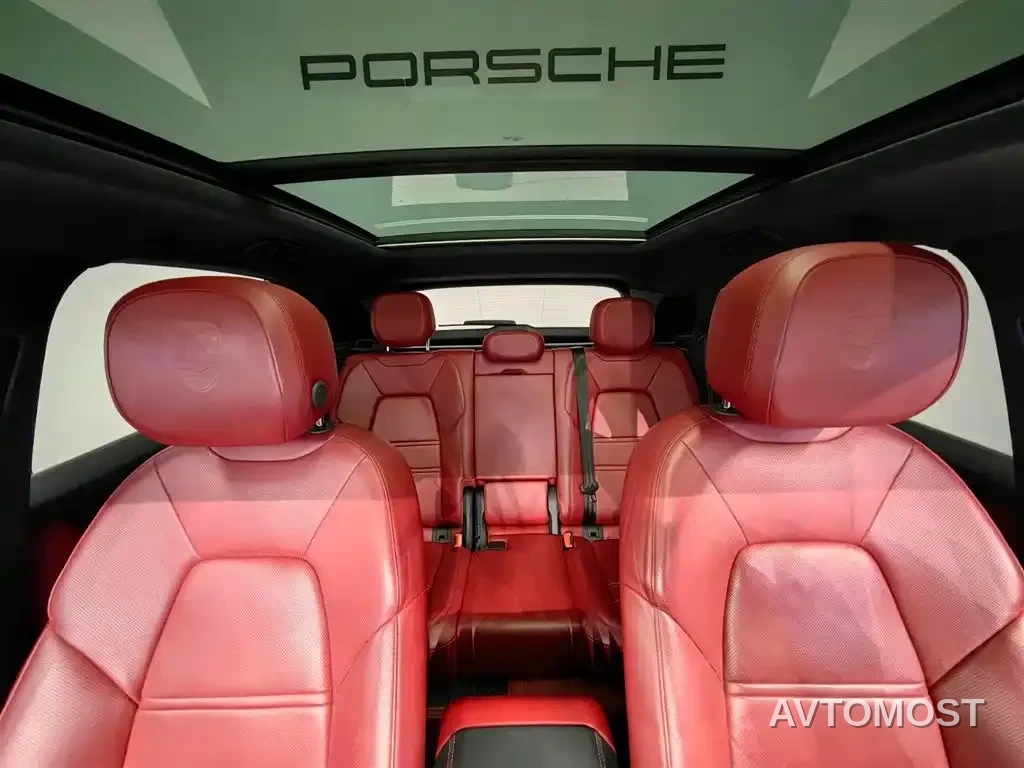 Porsche Cayenne New Energy 2021 Cayenne E-Hybrid 2.0T — фото 16