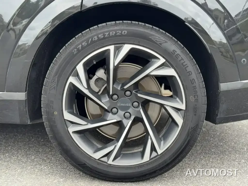 Lynk & Co 09 EM-P 2021 2.0T PHEV Halo 6-seater — фото 17