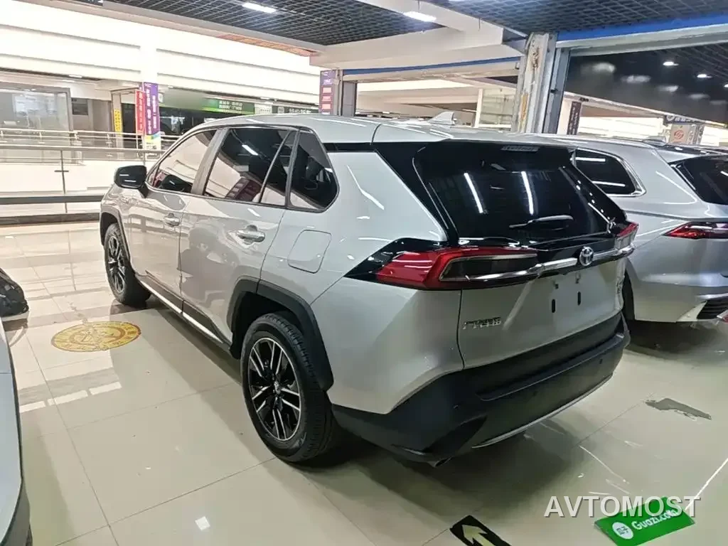 Toyota Wildlander New Energy 2021 High Performance 2.5L 2WD Power Edition — фото 5