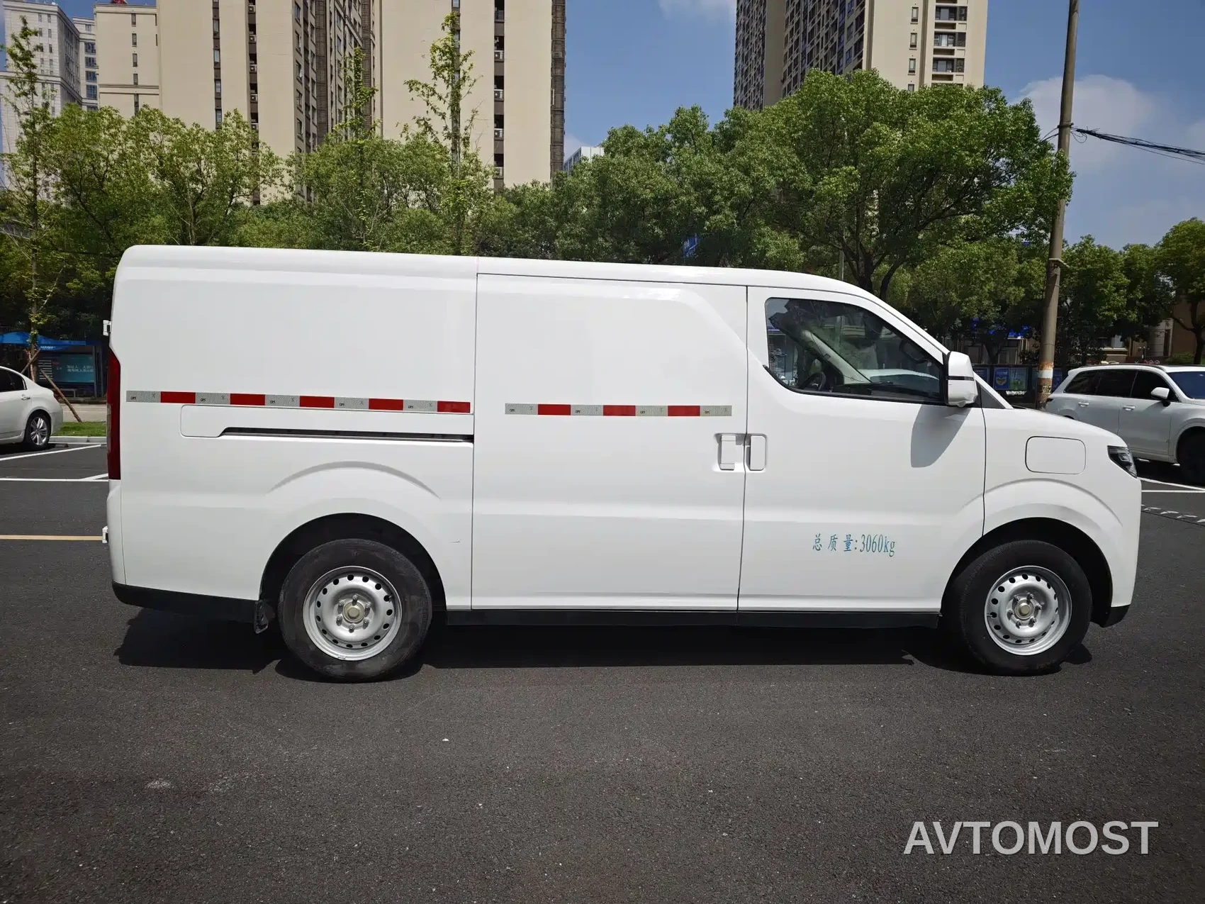Ruichi New Energy EC75 2024 Model Surpass I 50.38kWh — фото 4