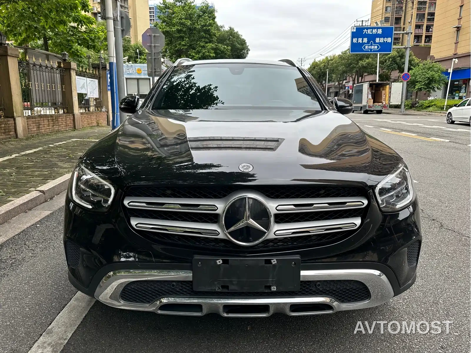 Mercedes-Benz GLC 2021 GLC 260 L 4MATIC Sporty — фото 2