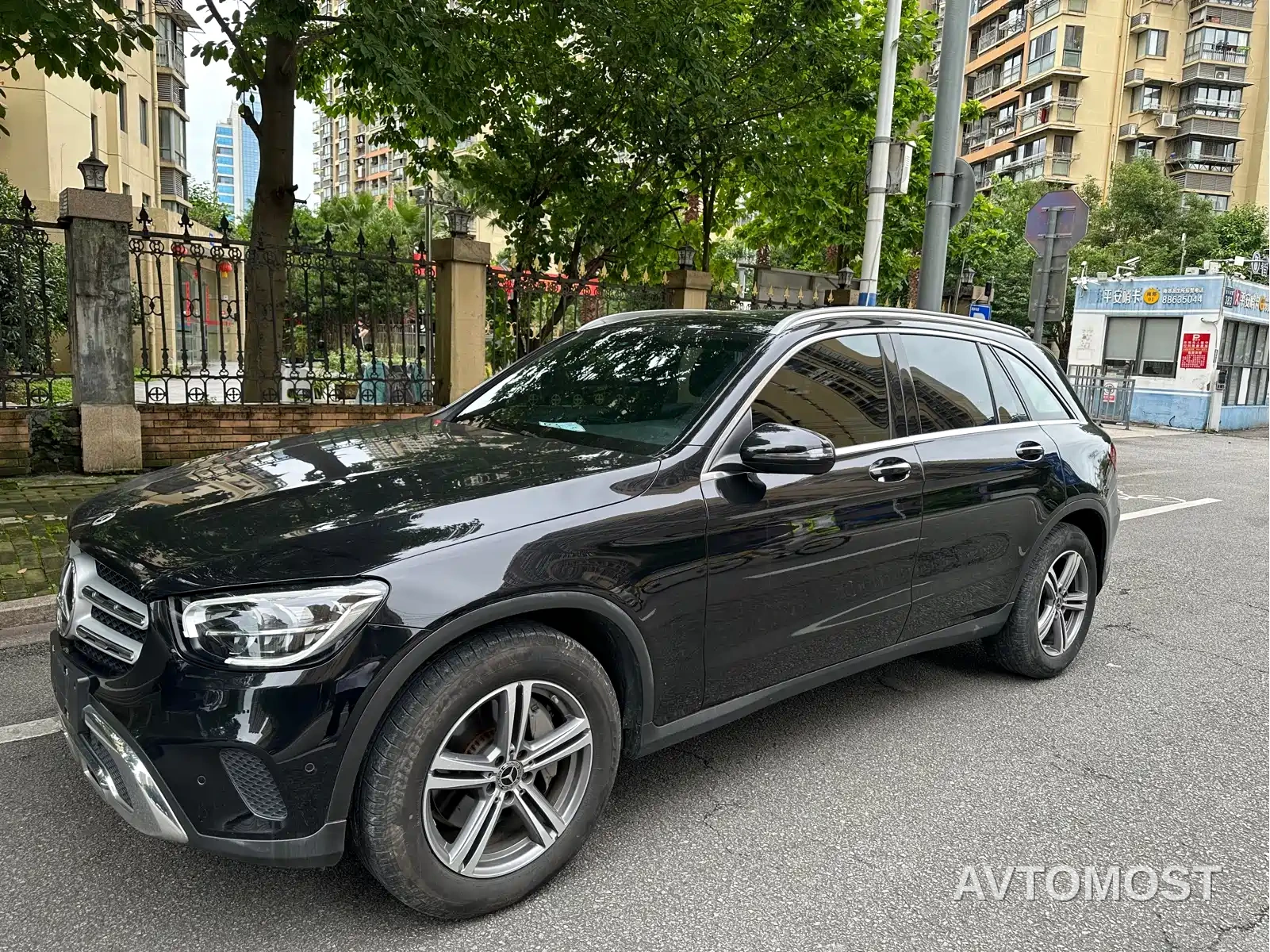 Mercedes-Benz GLC 2021 GLC 260 L 4MATIC Sporty — фото 5
