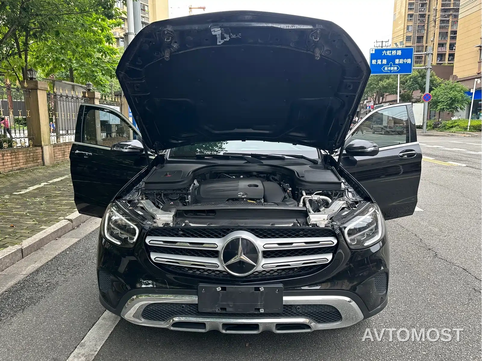 Mercedes-Benz GLC 2021 GLC 260 L 4MATIC Sporty — фото 9