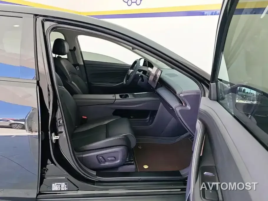 Nissan N6 2025 Mid Configuration — фото 8