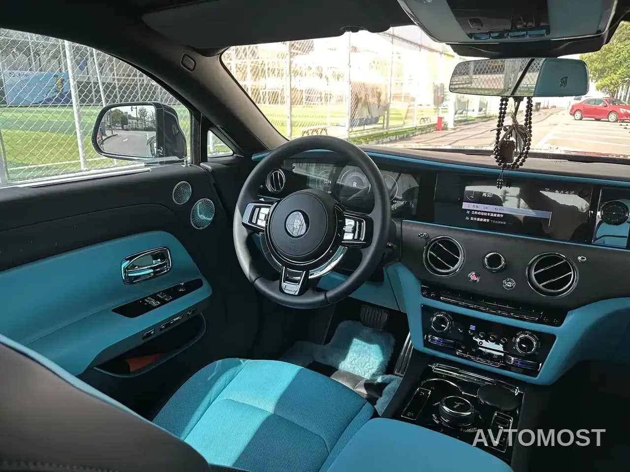 Rolls-Royce Spectre 2024 Standard Model — фото 15